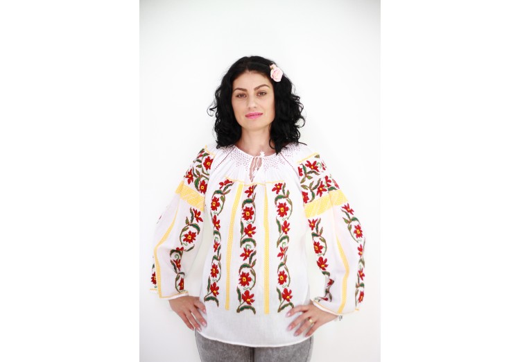 Ie damă cu mânecă lungă model floral roşu